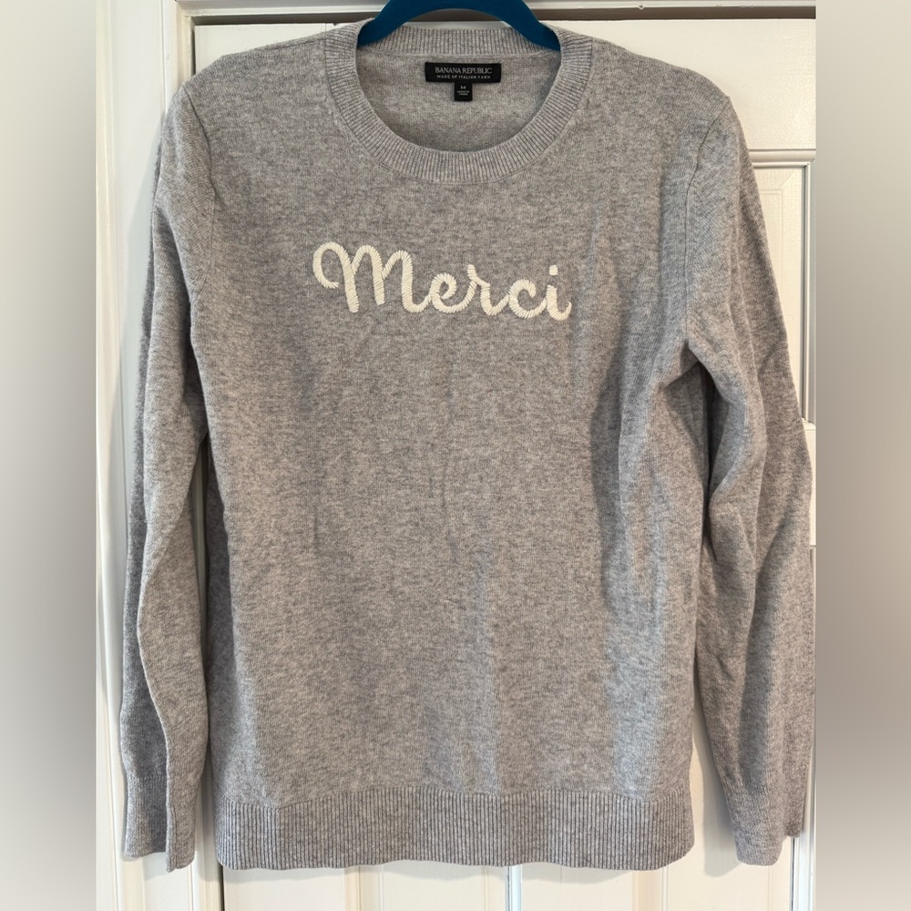 Banana Republic size M sweater
